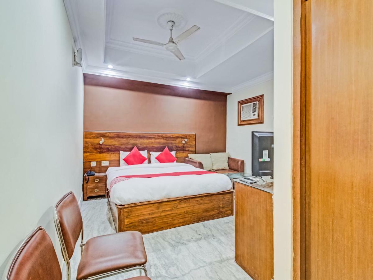 Oyo 24171 Hotel Meridian Jamshedpur Exterior photo