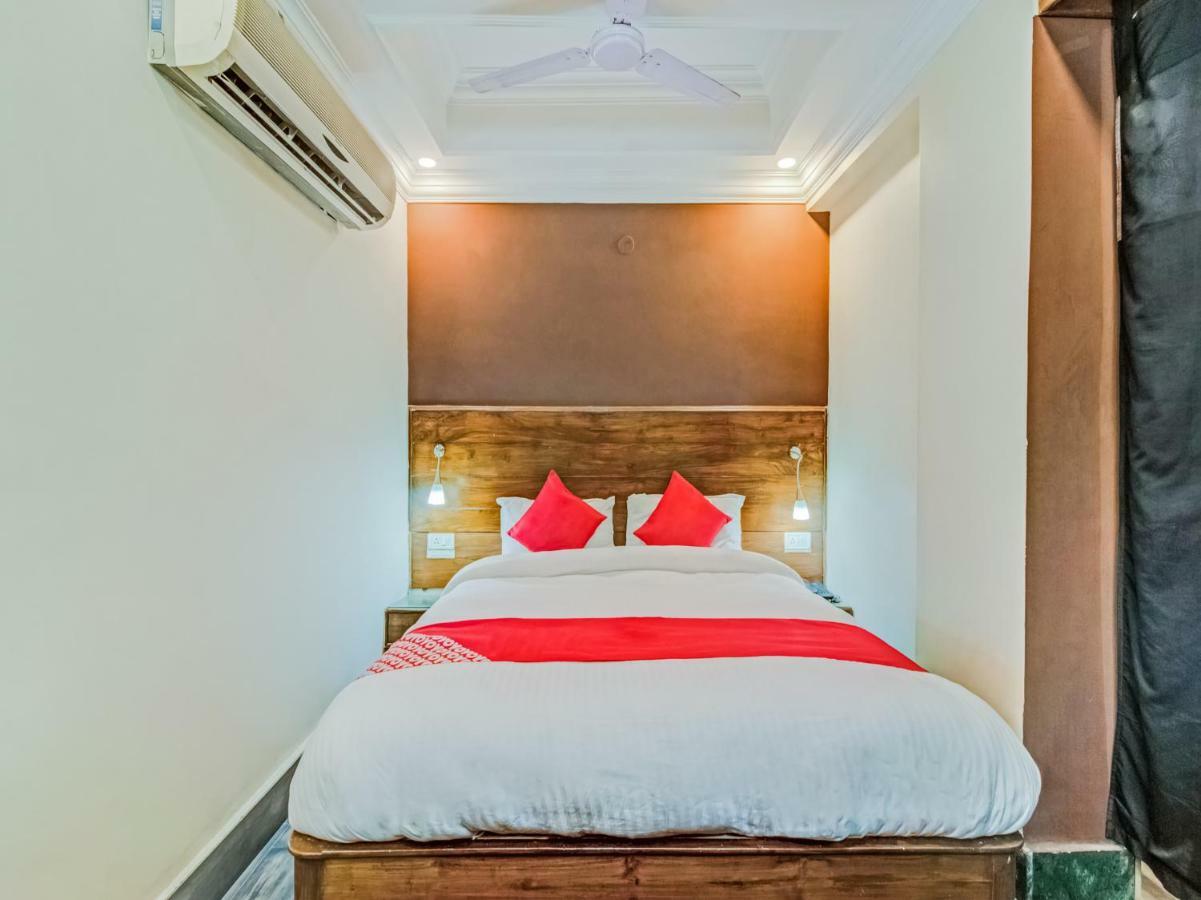 Oyo 24171 Hotel Meridian Jamshedpur Exterior photo