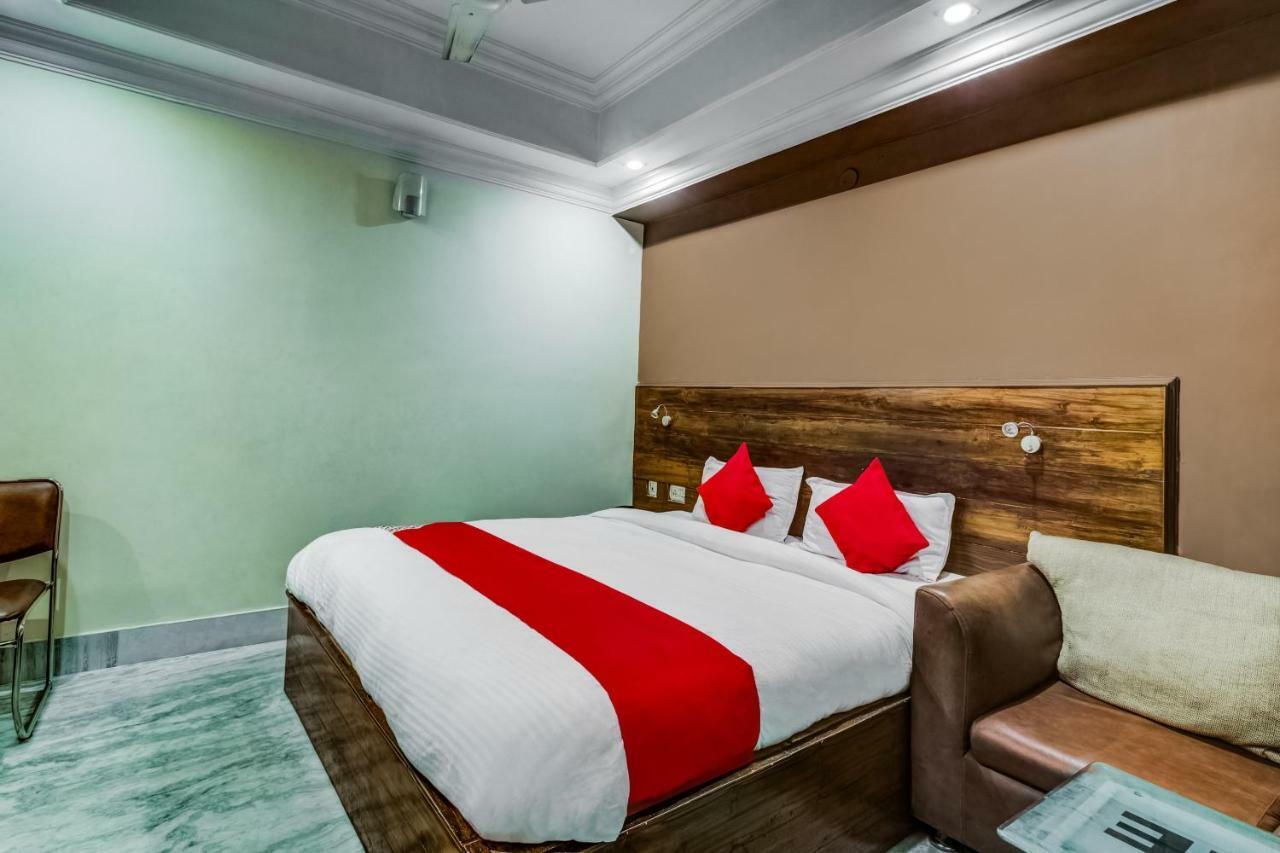 Oyo 24171 Hotel Meridian Jamshedpur Exterior photo